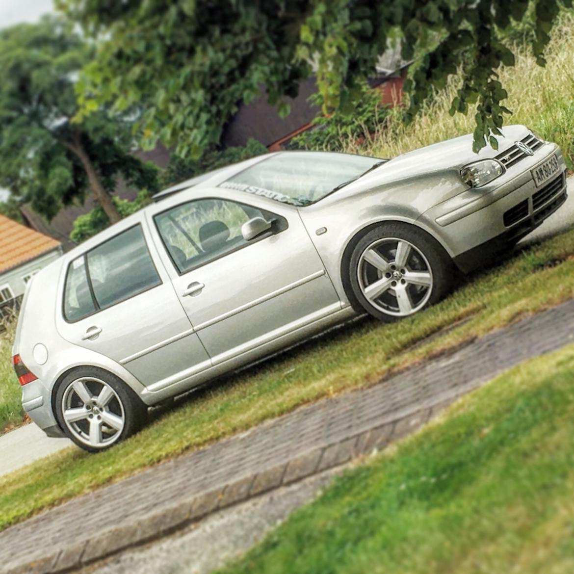 VW Golf 4 2,8 V6 billede 1