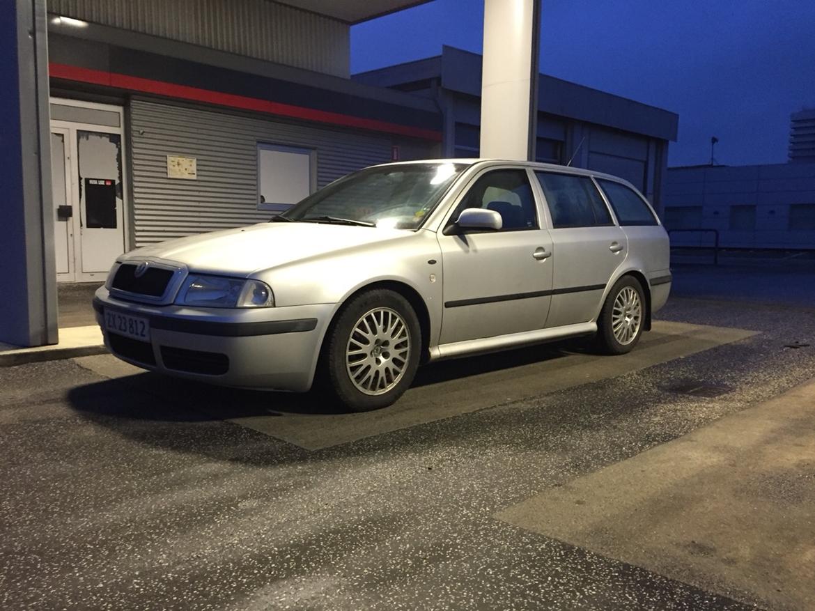 Skoda Octavia Combi (solgt) billede 17