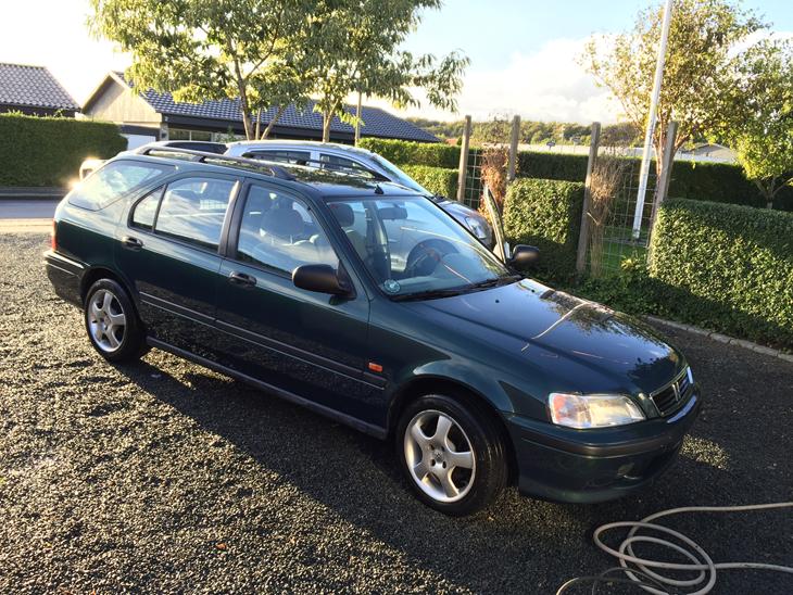 {{currentPhoto.altText}} billede {{currentPhoto.number}}