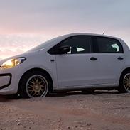 VW up