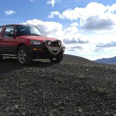 Toyota RAV4 - AWD  **SOLGT**