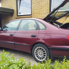 Toyota Carina E