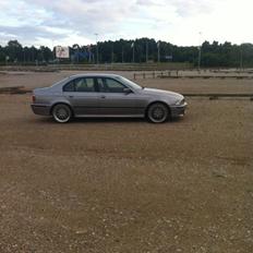 BMW E39 528i aut (tidligere bil)