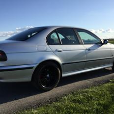 BMW 523i E39