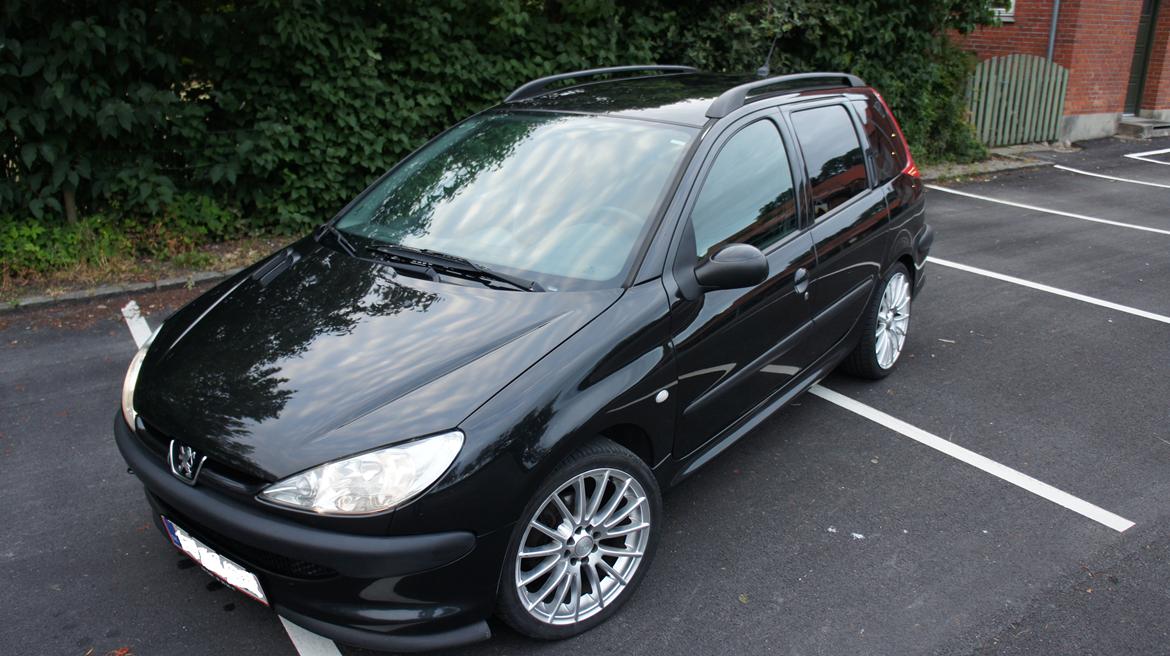 Peugeot 206 billede 1