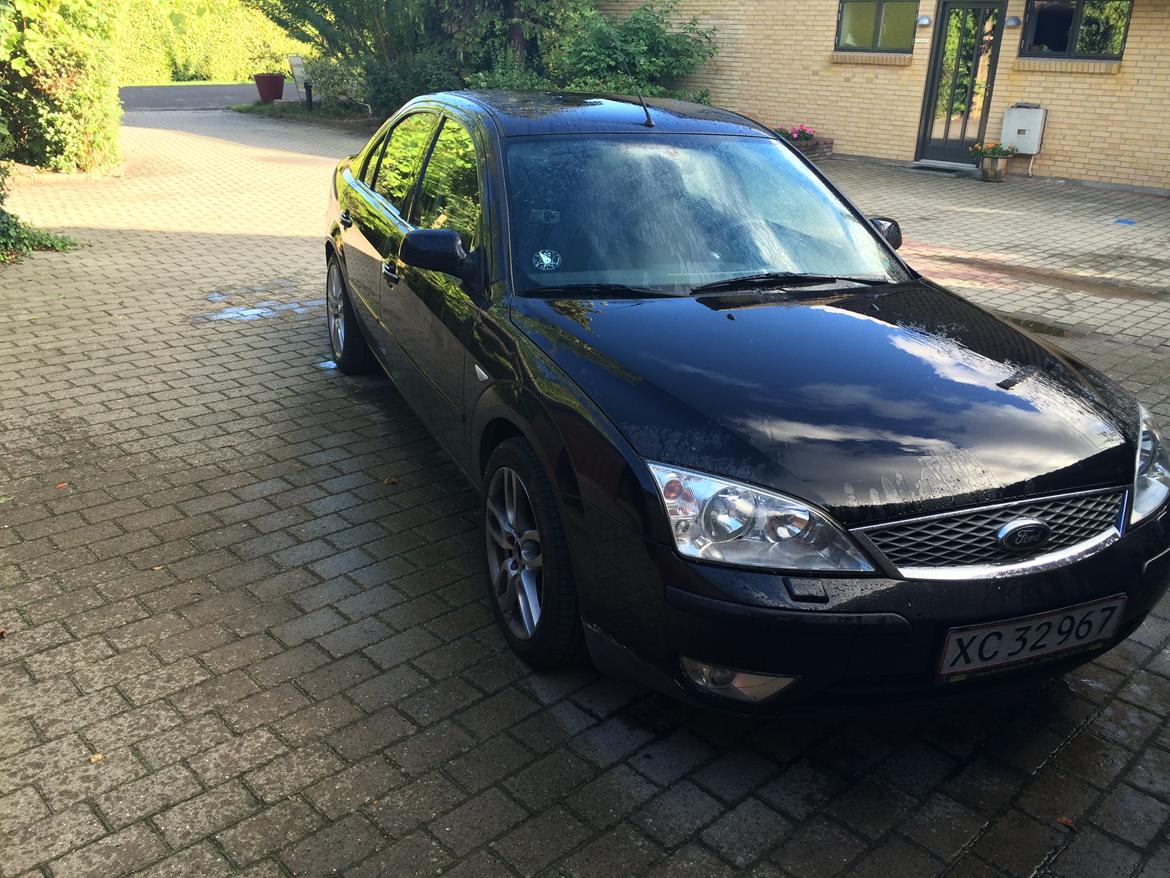 Ford Mondeo billede 1