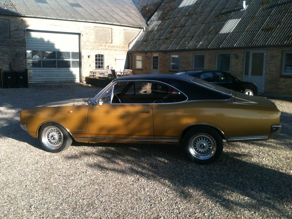 Opel Commodore A Coupé - Efter renovering! billede 11