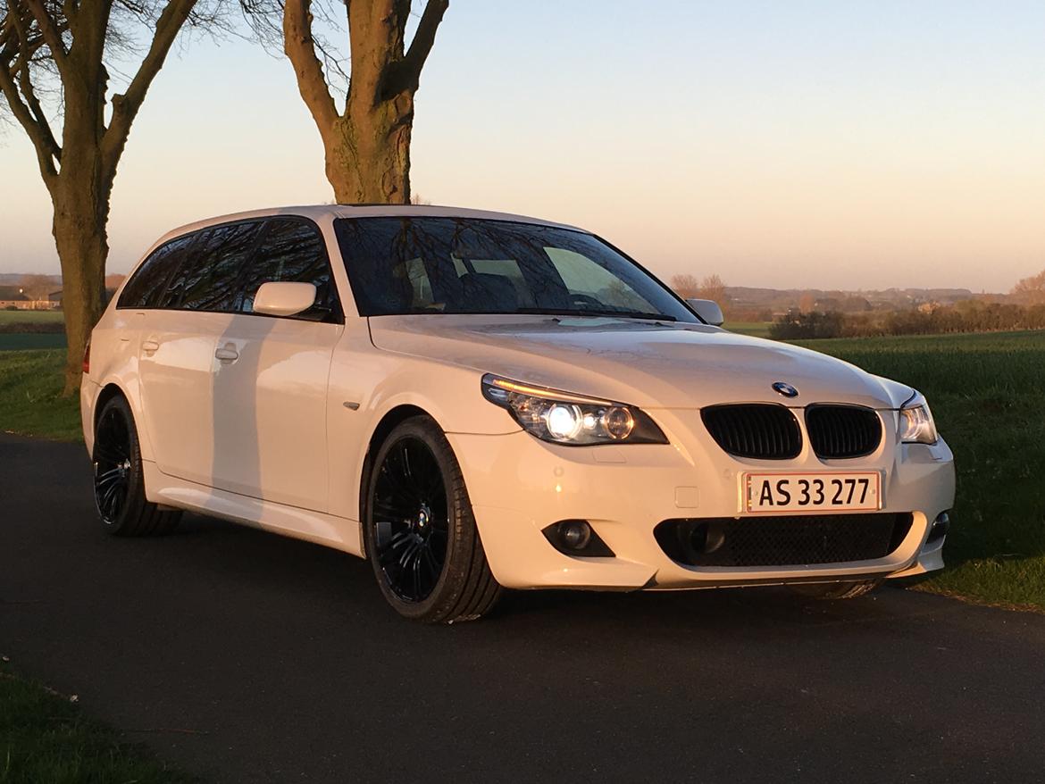 BMW e61 525i edition LCI Touring Steptronic billede 1