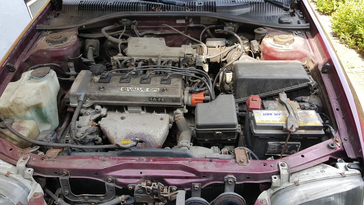 Toyota Carina E billede 7