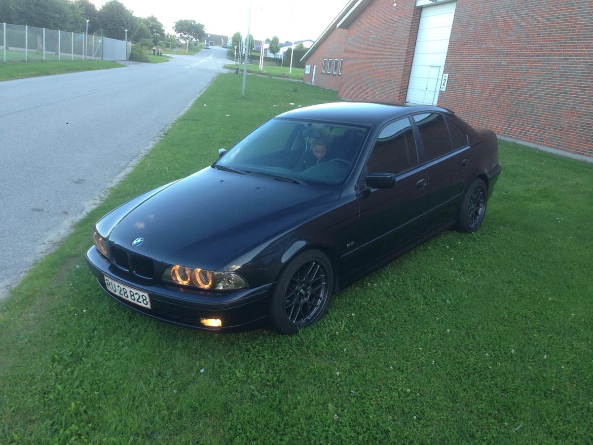 BMW E39 523i billede 3