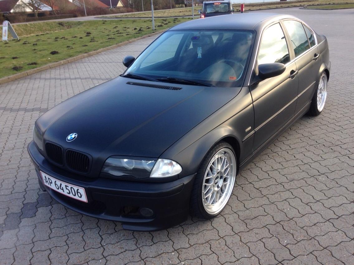 BMW E46 320i billede 2