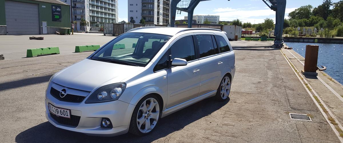 Opel zafira b opc