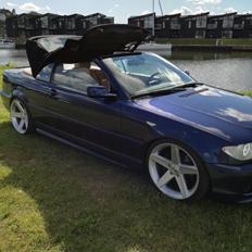 BMW 325 CI cabriolet / Solgt