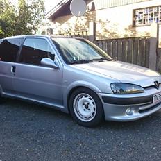 Peugeot 106 GTI S16