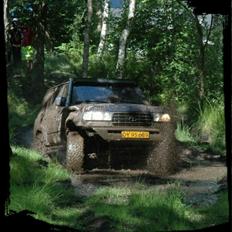 Toyota LandCruiser HDJ80