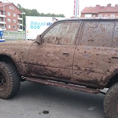 Toyota LandCruiser HDJ80