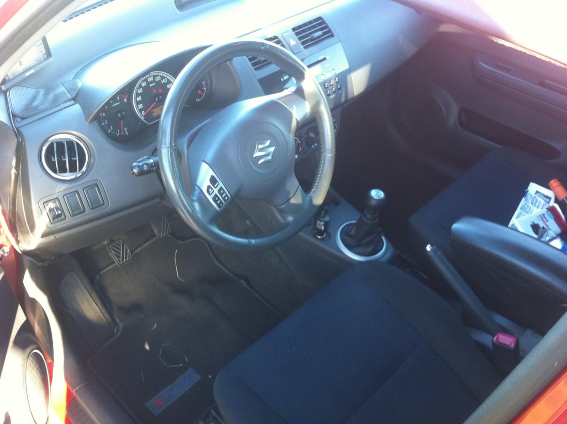 Suzuki Swift 1,3 GL-A billede 14