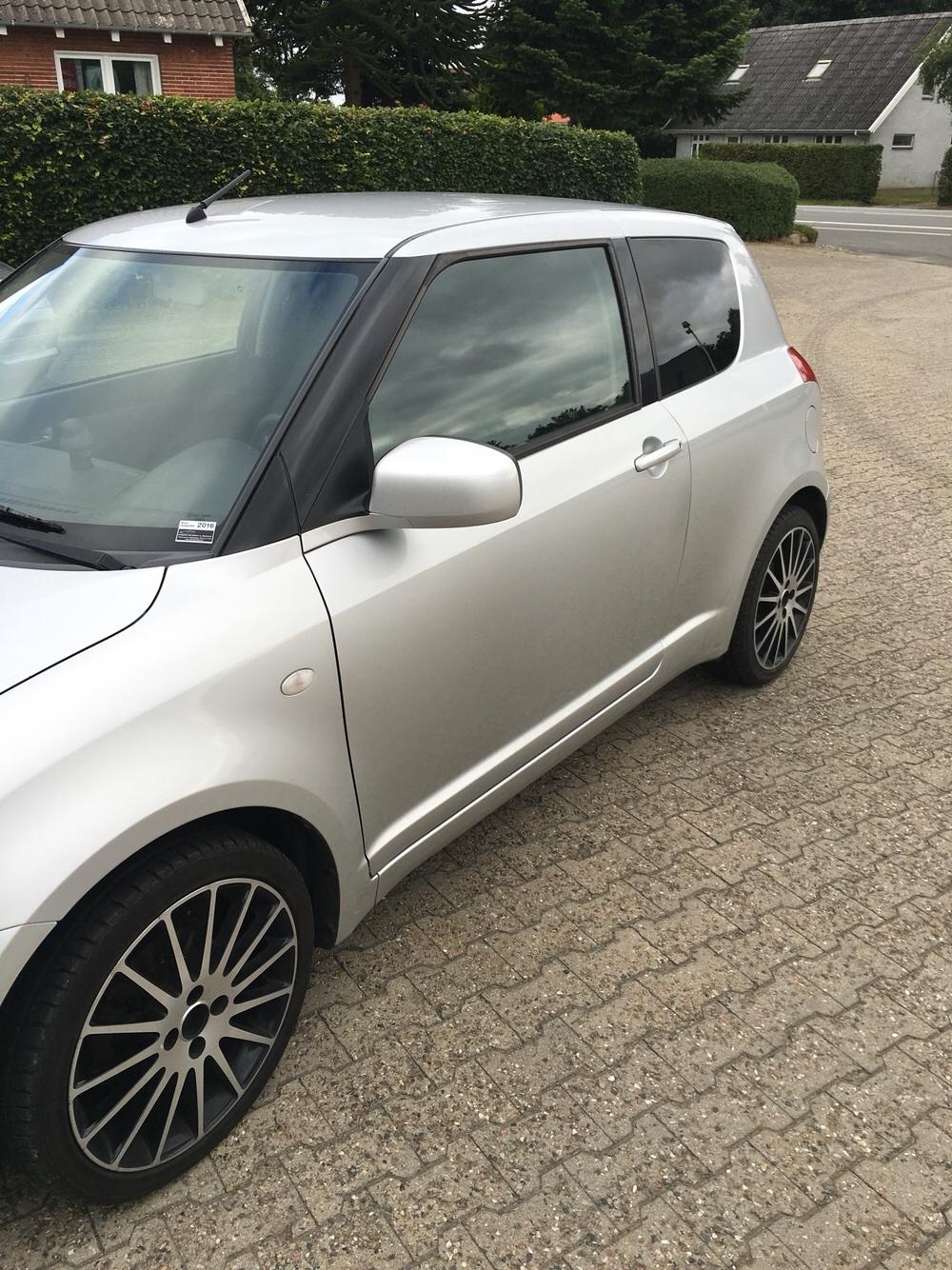 Suzuki SWIFT billede 6