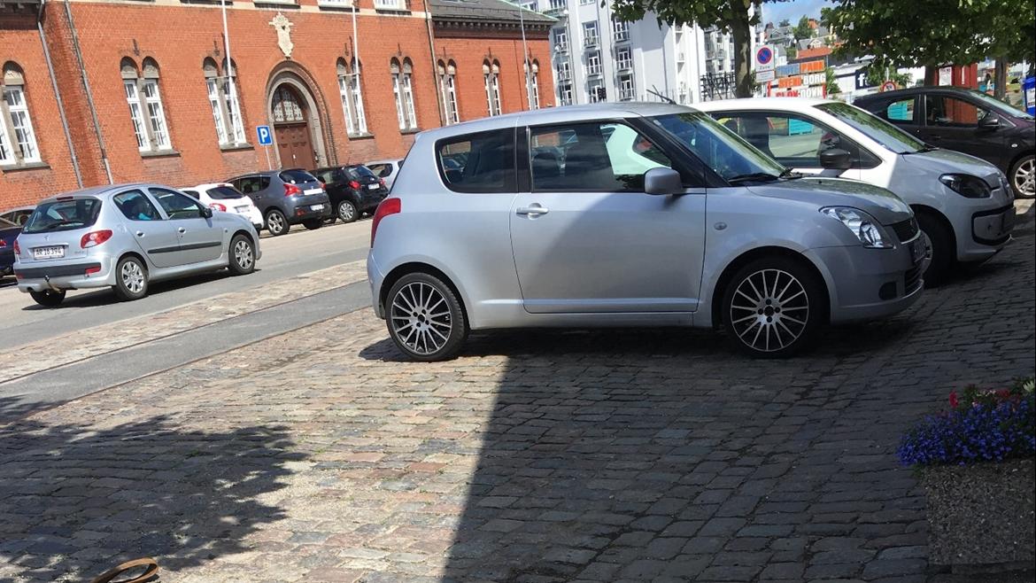 Suzuki SWIFT billede 7