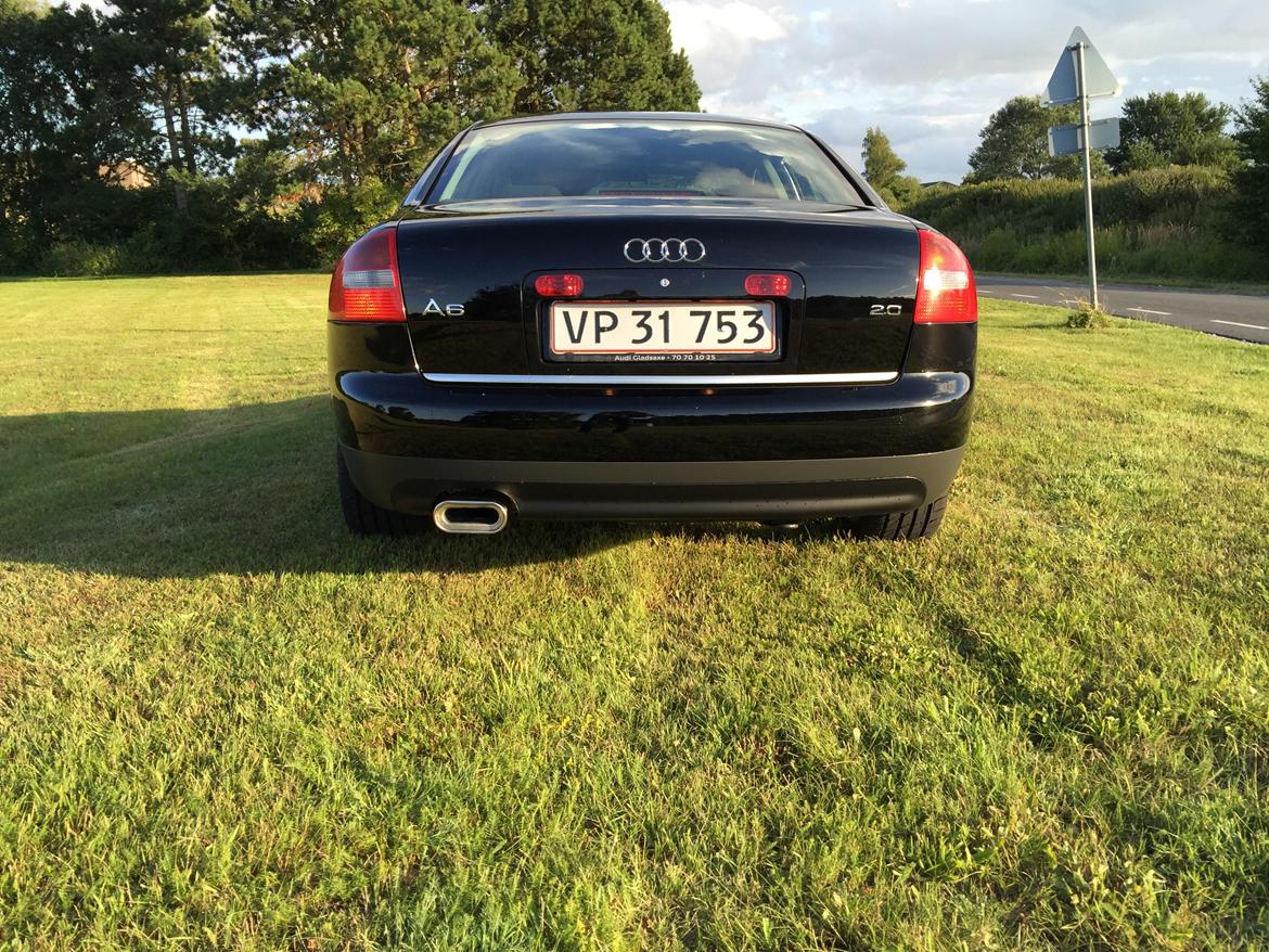 Audi A6 2,0 Limousine. billede 4