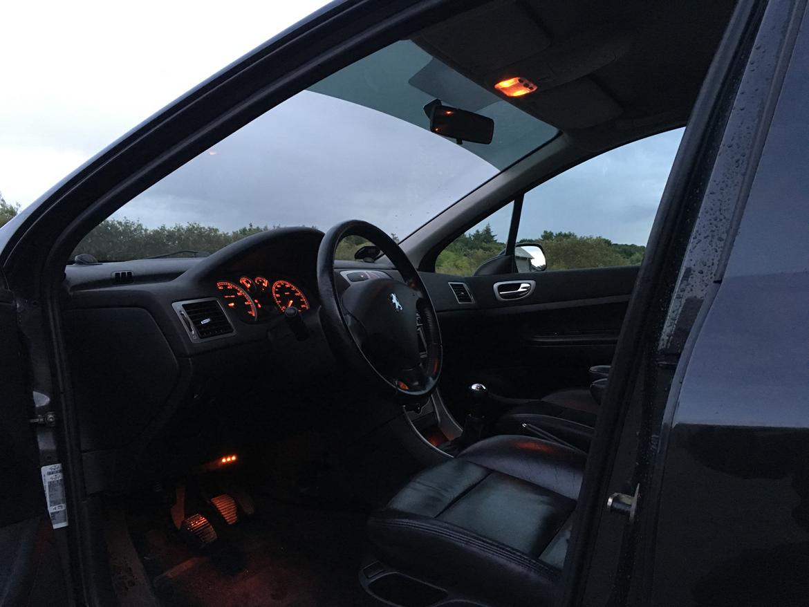 Peugeot 307 2.0 16v se "solgt" billede 12