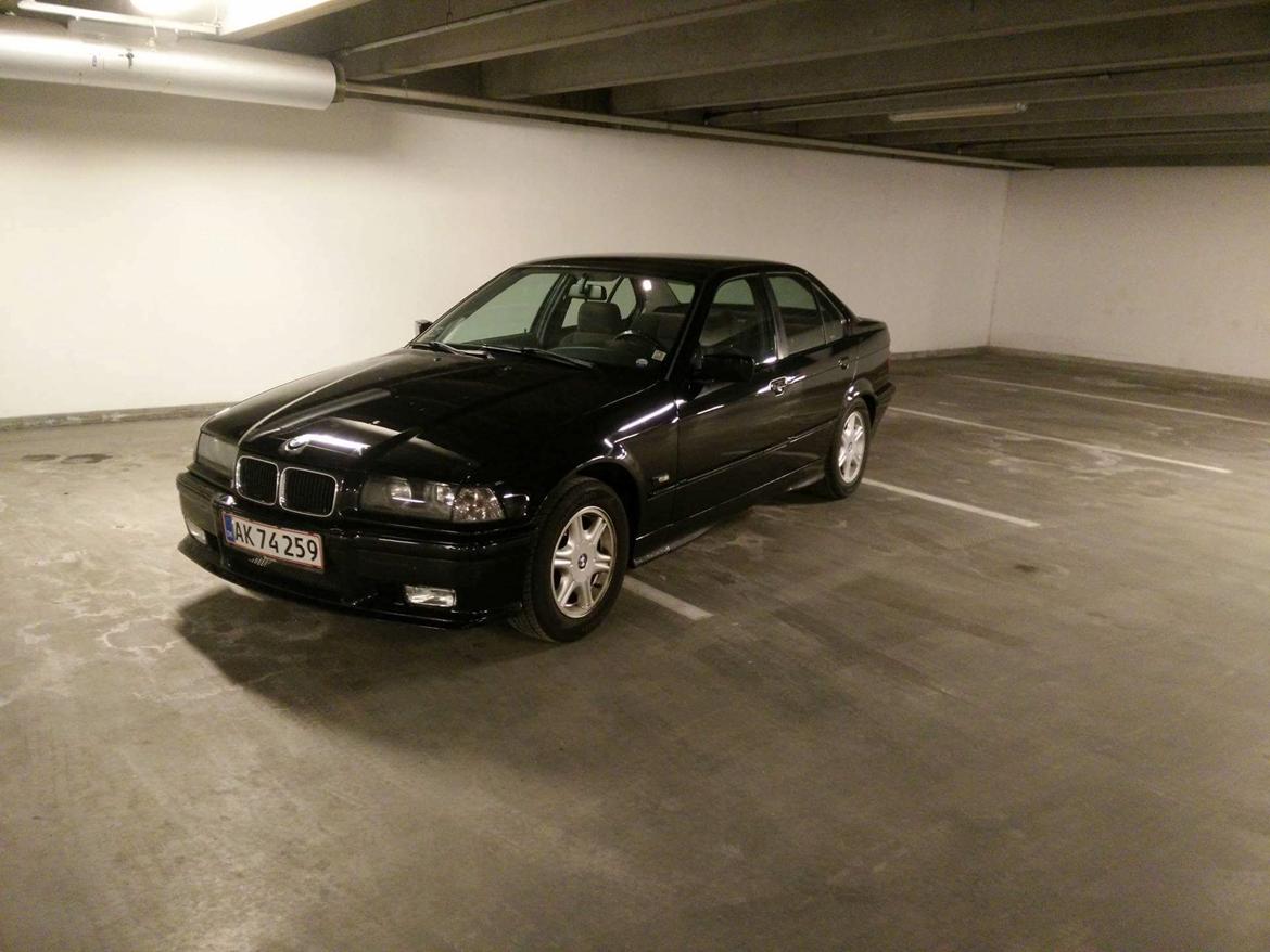 BMW e36 318i billede 10
