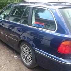BMW E39 540 i, aut