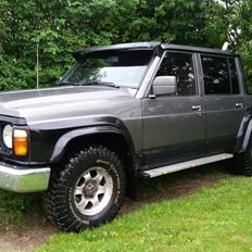 Nissan Patrol y60 2.8 td