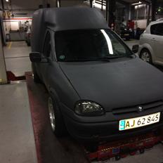Opel Combo B 2.0 8v 115hk