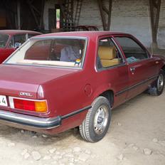 Opel Rekord E1