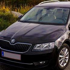 Skoda Octavia 1.4 tsi Combi Elegance *SOLGT*