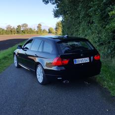 BMW 318d E91 LCI (konebil)