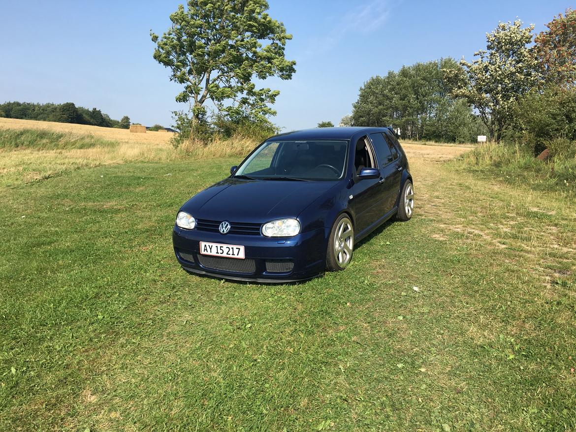 VW Golf 4 billede 1