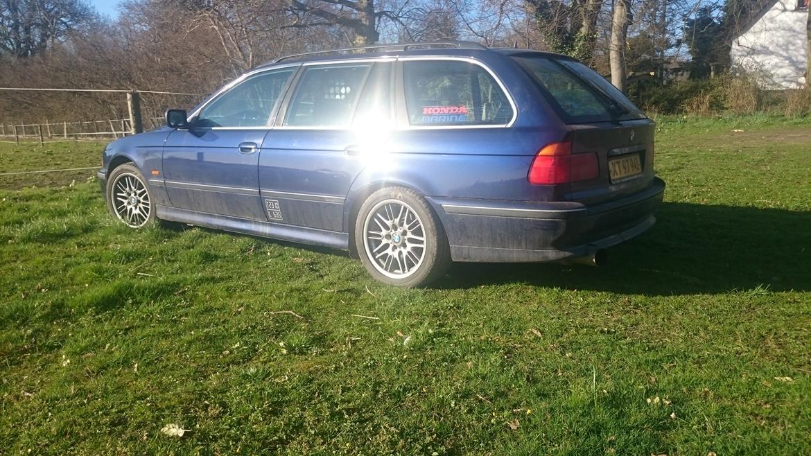 BMW E39 540 i, aut billede 4