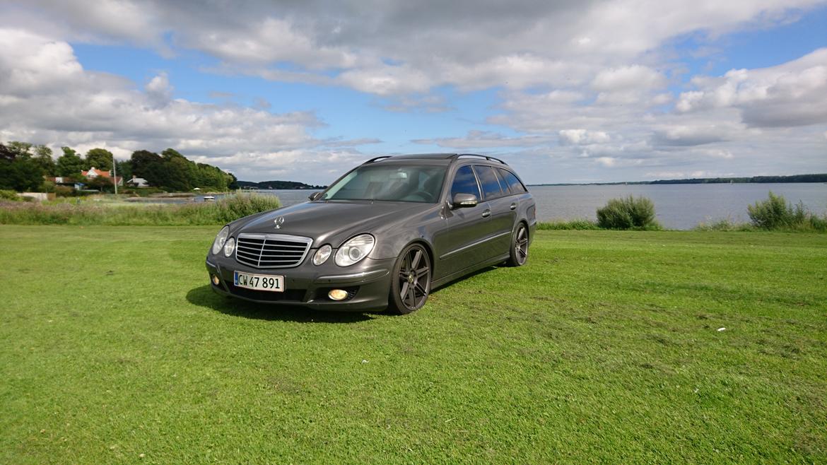 Mercedes Benz E 220 cdi billede 14