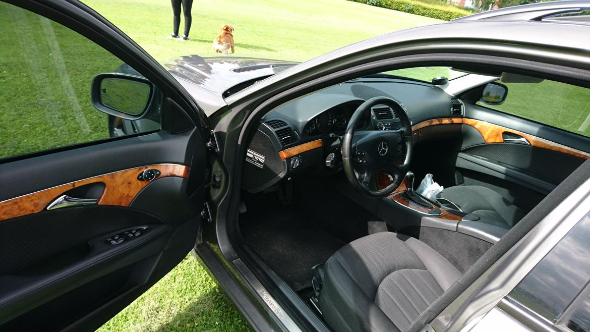 Mercedes Benz E 220 cdi billede 15