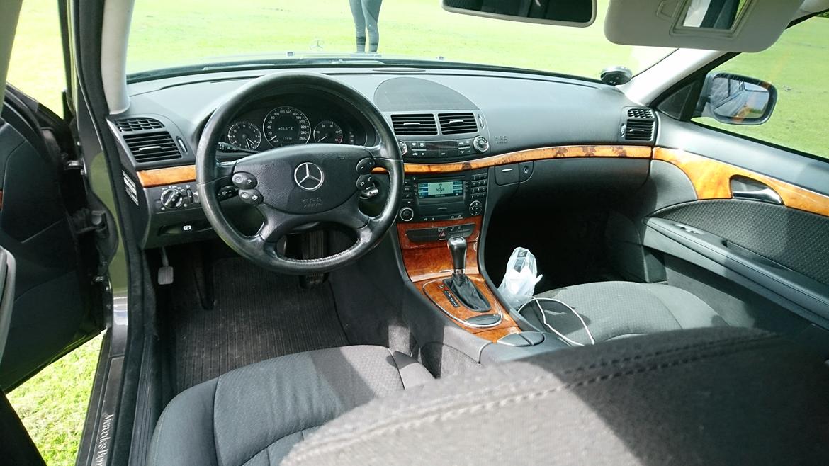 Mercedes Benz E 220 cdi billede 18