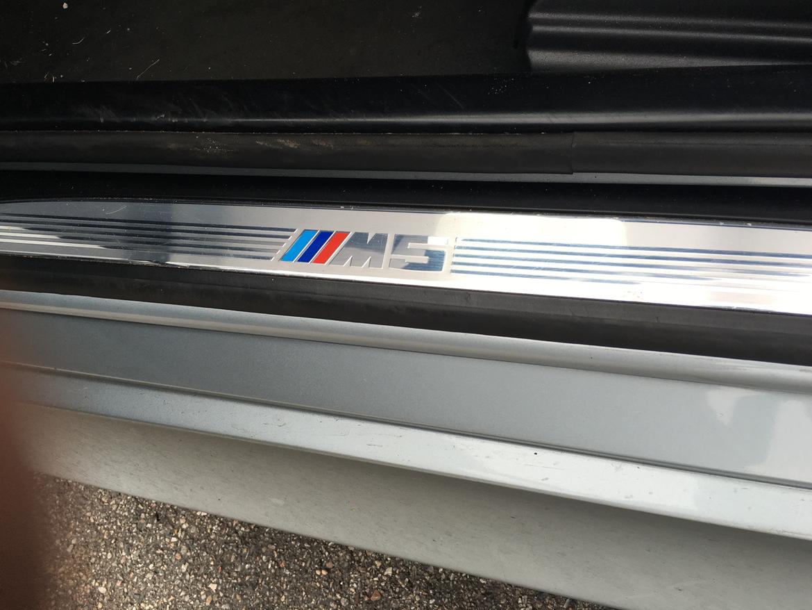 BMW M5 v10 billede 2