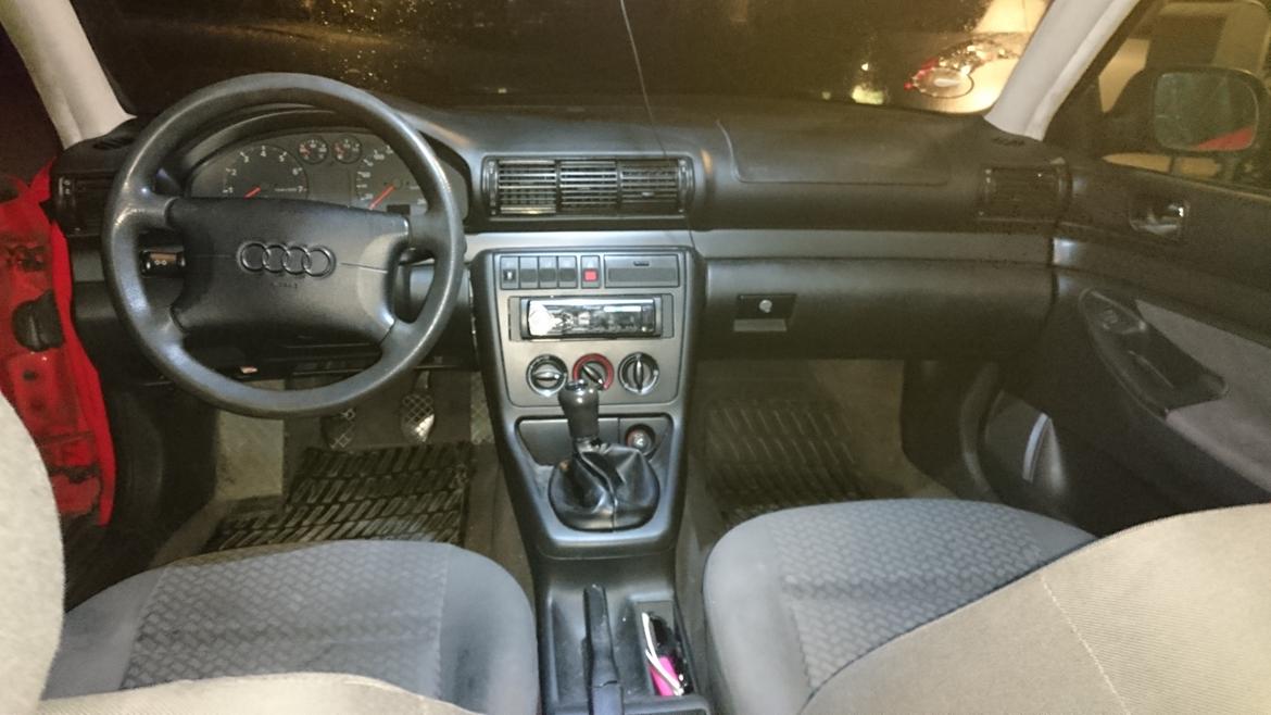 Audi A4 B5 Limousine (SOLGT)  billede 12