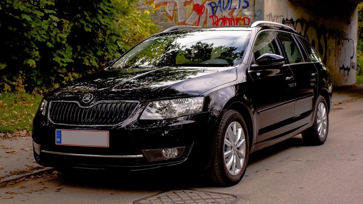 Skoda Octavia 1.4 tsi Combi Elegance *SOLGT* billede 1