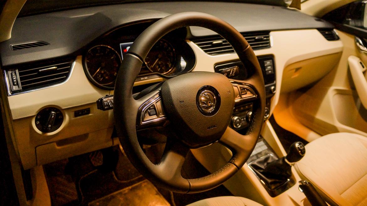 Skoda Octavia 1.4 tsi Combi Elegance *SOLGT* billede 6