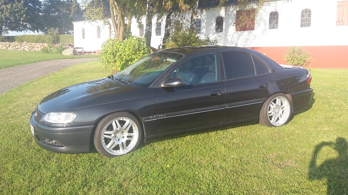 Opel omega mv6 billede 1