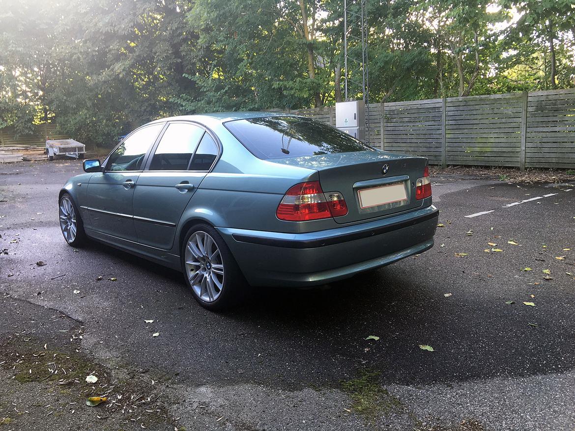 BMW 320D billede 3