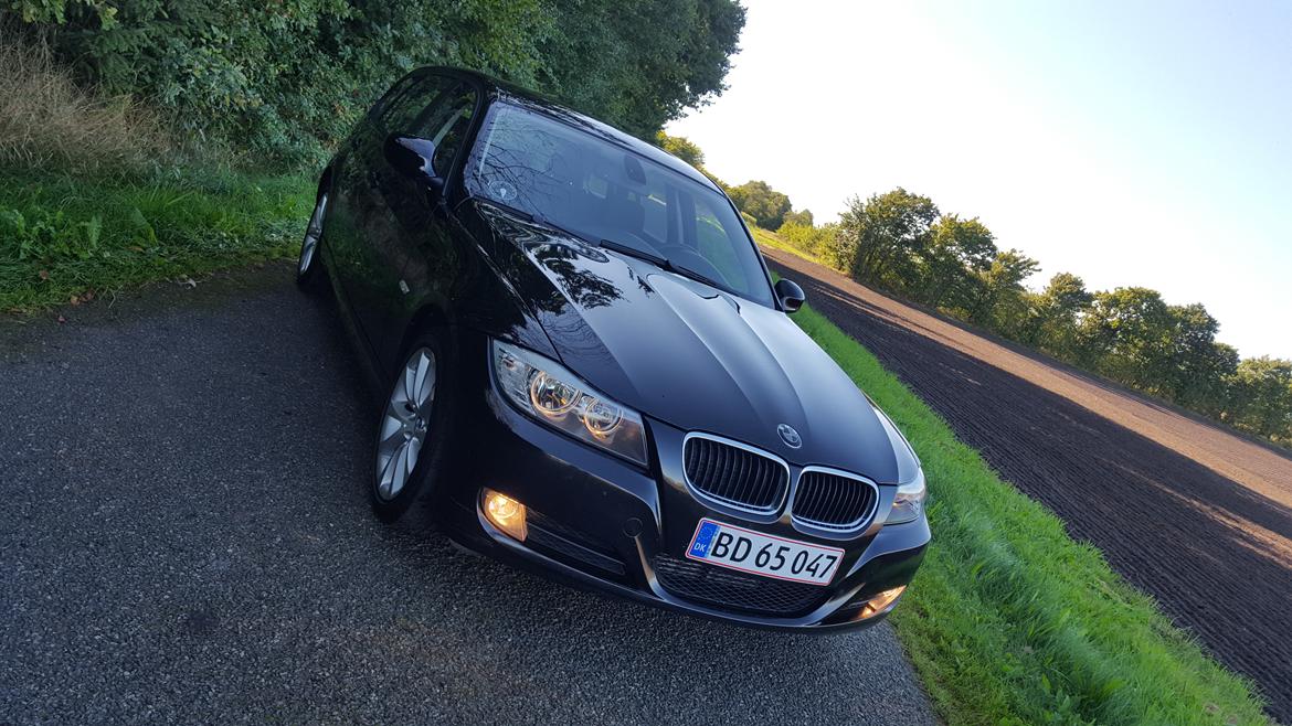 BMW 318d E91 LCI (konebil) billede 1