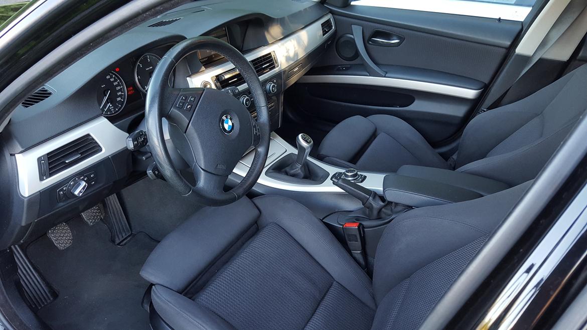 BMW 318d E91 LCI (konebil) billede 10