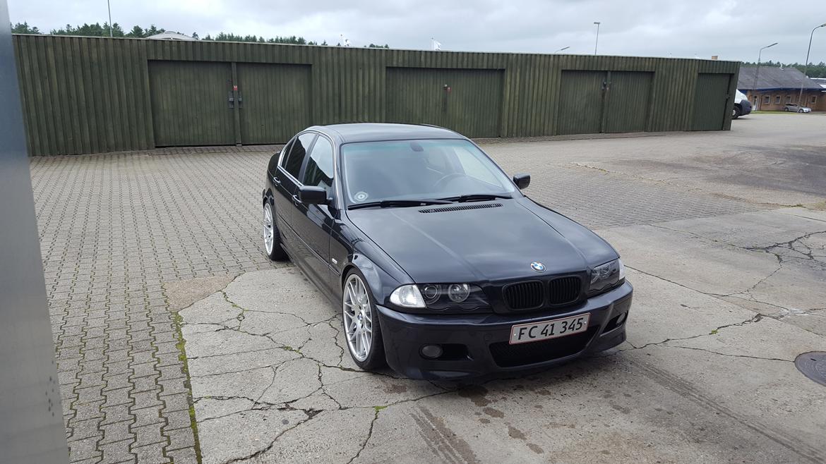 BMW  E46 328i  billede 1