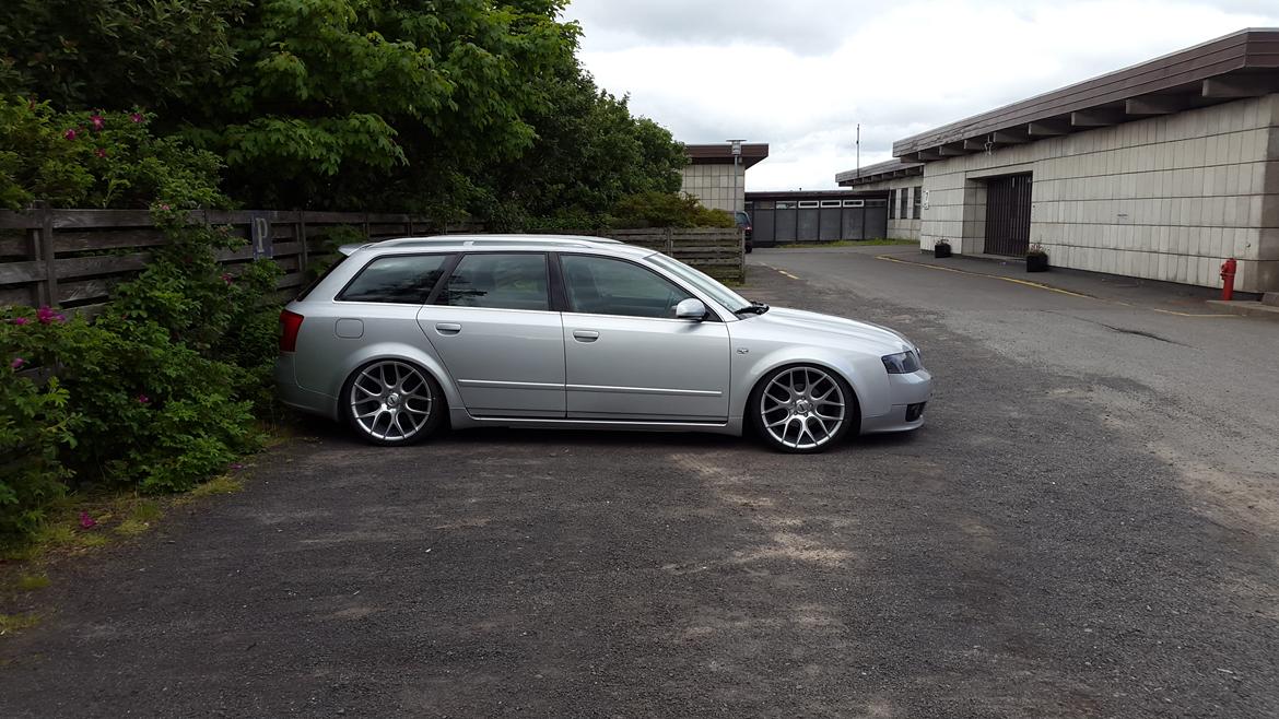 Audi A4 Avant Quattro billede 3