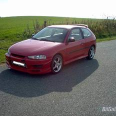 Mitsubishi Colt GLXI 16V Solgt !!!