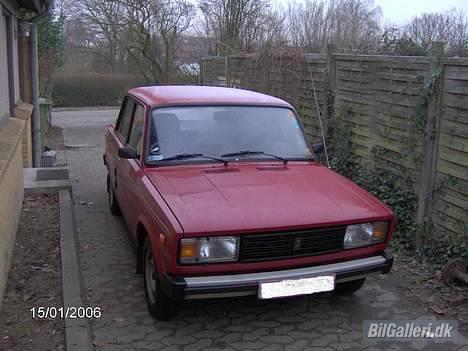 Lada 2105 billede 1