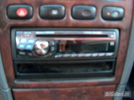 Kia Clarus - Lidt sløret billede. men det er altså mit alpine headunit billede 15